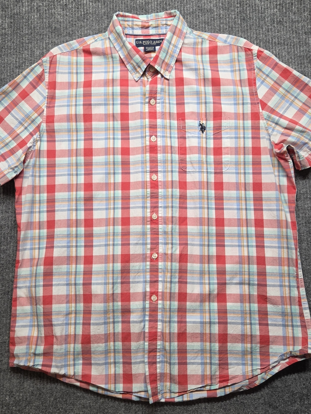 U.S. Polo Assn Plaid Short Sleeve Button-Down Shirt Men's XL White Red Dadcore